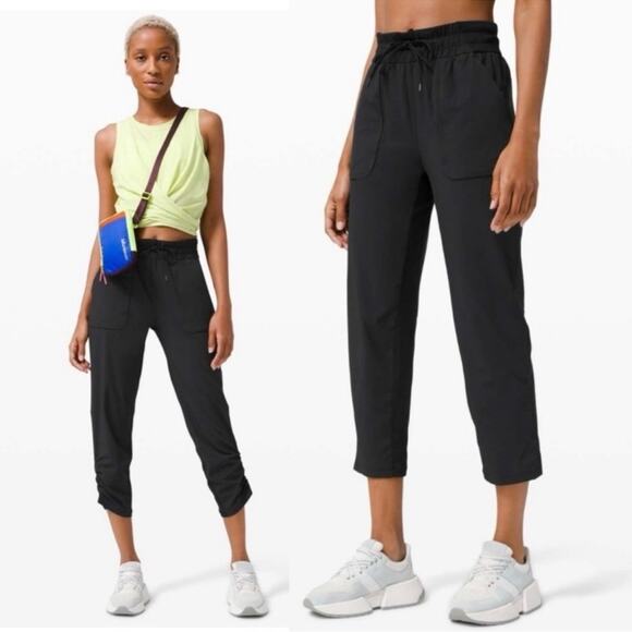 Lululemon Beyond the Studio Crop  pants Black - Picture 1 of 16